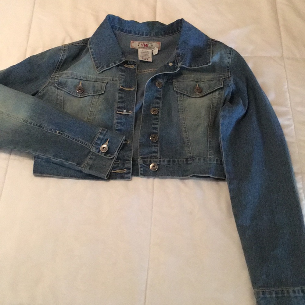 NEW! Denim blazer size small! Never used💕